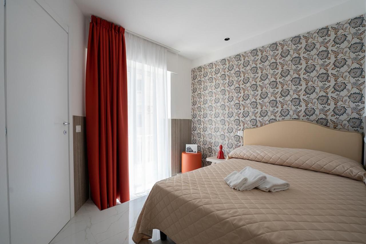 Pc Boutique H Napoli Centro, By Clapa Group Hotel Exterior photo